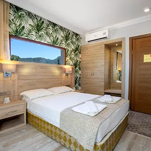 https://meril-hotel-marmaris.aegeanhotels.net