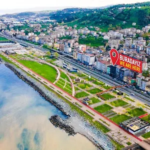 oteli̇ zi̇yaret edi̇n