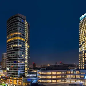 5* Отель Hilton Mall Of
